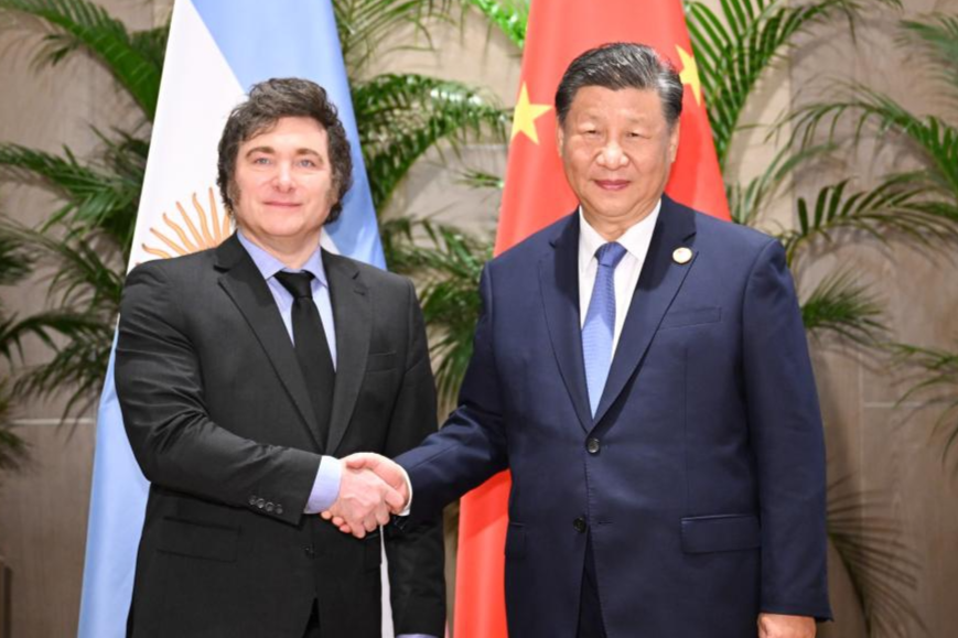 Xi says China ready to continue financial cooperation with Argentina