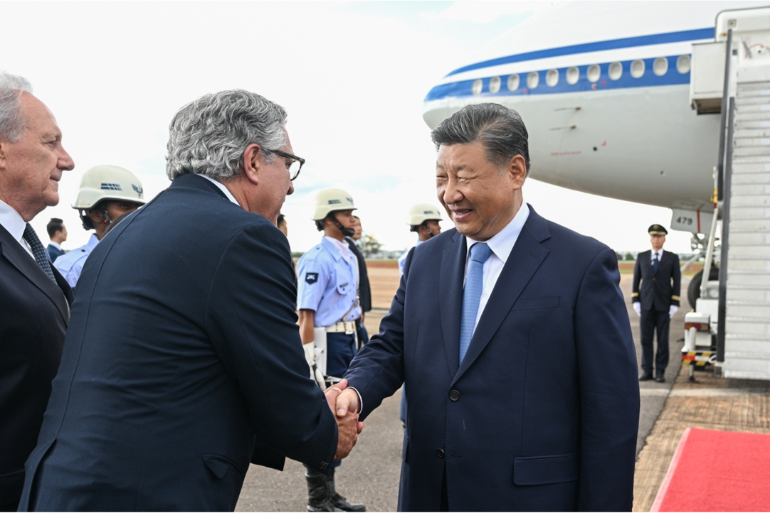 Xi holds talks with Brazilian President Lula da Silva as two countries lift ties